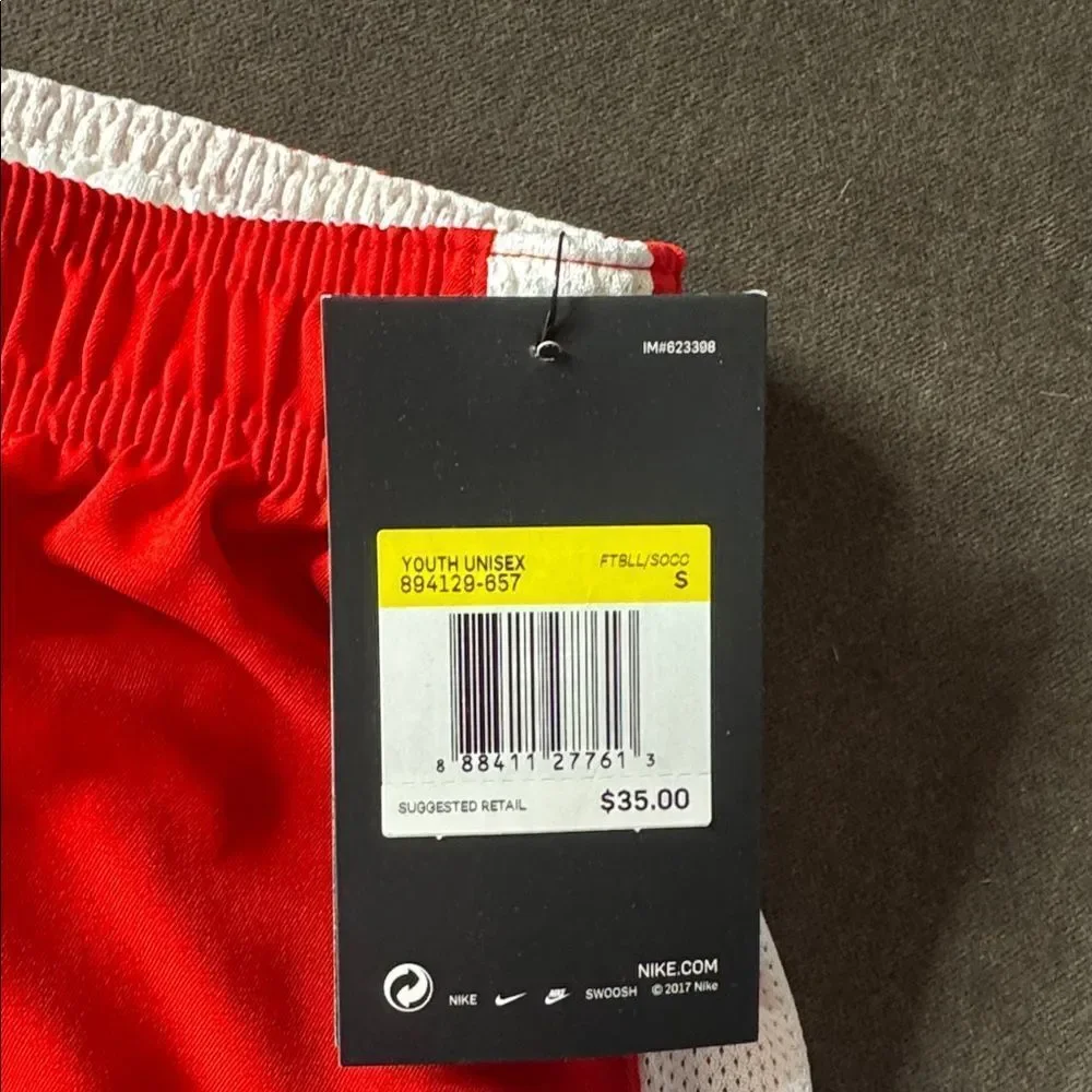 Nike Youth Unisex Red Sport Shorts Dry 894129-657 Size S NWT